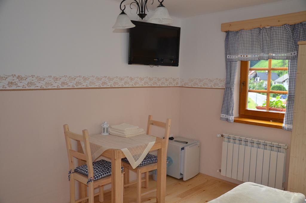 Farmhouse Stiftar Solčava Стая снимка